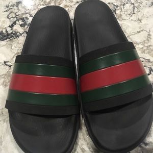 Men’s GUCCI slides
